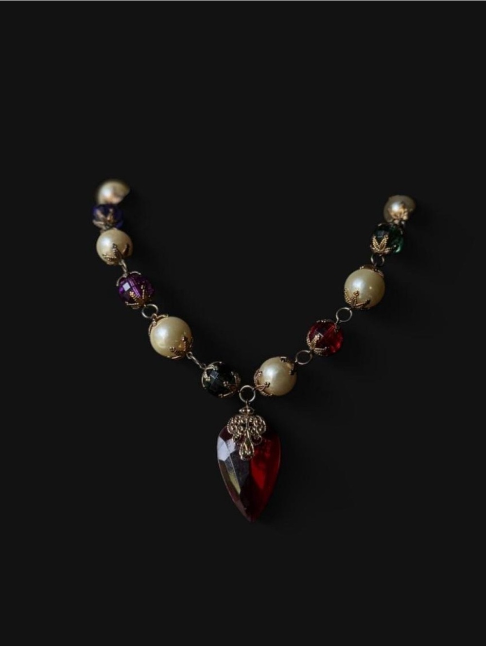 Vintage 1950s Pearl and Multicolor Crystal Heart Pendant Necklace and earrings